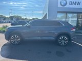 Used 2022 Volkswagen Atlas Cross Sport SEL Premium R-Line image 2
