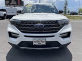 Used 2022 Ford Explorer King Ranch w/ Premium Technology Package image 2