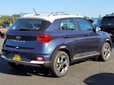 New 2025 Hyundai Venue Limited image 5
