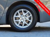 Used 2022 Chrysler Pacifica Touring-L image 2