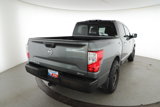 Used 2017 Nissan Titan SV image 4