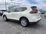 Used 2018 Nissan Rogue SV w/ Sun & Sound Touring Package image 5