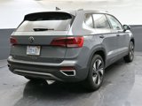 Used 2024 Volkswagen Taos SE image 5