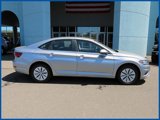Used 2020 Volkswagen Jetta S image 2