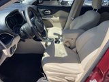 Used 2019 Jeep Cherokee Latitude w/ Popular Appearance Group image 5