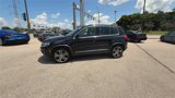 Used 2017 Volkswagen Tiguan SEL image 6