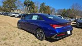 New 2025 Hyundai Elantra SEL image 4