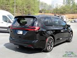 Used 2024 Chrysler Pacifica Touring-L w/ S Appearance Package image 5