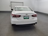 Used 2018 Toyota Camry XLE image 6