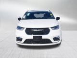 New 2025 Chrysler Pacifica Select w/ Uconnect Theater Family Group image 2