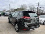 Used 2017 Nissan Rogue S image 3