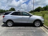Used 2020 Chevrolet Equinox LS w/ LS Convenience Package image 2
