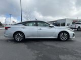 Used 2023 Nissan Altima 2.5 SV image 2
