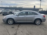 Used 2013 Chrysler 200 Limited image 2