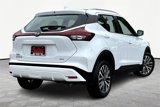 Used 2023 Nissan Kicks SV image 2