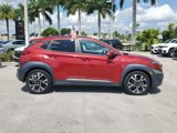 Used 2022 Hyundai Kona Limited image 4