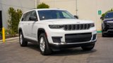 Used 2023 Jeep Grand Cherokee L Laredo image 5