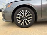 Used 2023 Nissan Altima 2.5 SV image 5