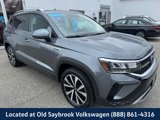 Certified 2022 Volkswagen Taos SE image 3