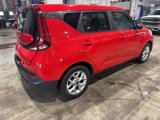Used 2021 Kia Soul S image 3