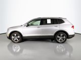 Used 2020 Volkswagen Tiguan SEL image 4