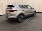 Used 2022 Kia Sportage LX image 5