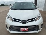 Used 2018 Toyota Sienna XLE image 2