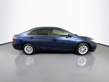Used 2016 Toyota Camry LE image 4