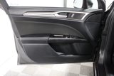 Used 2017 Ford Fusion SE image 3