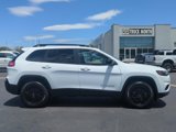 Used 2022 Jeep Cherokee Latitude Lux image 2