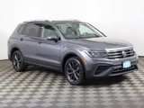 Used 2022 Volkswagen Tiguan SE w/ Panoramic Sunroof Package image 2