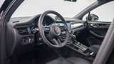 Certified 2025 Porsche Macan image 4