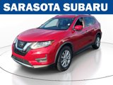 Used 2017 Nissan Rogue SV image 2