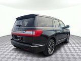 Used 2021 Lincoln Navigator Reserve image 3