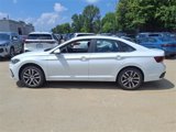 New 2025 Volkswagen Jetta SE image 3