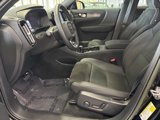 Used 2023 Volvo XC40 Recharge Ultimate image 4