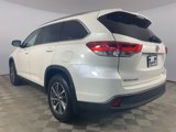 Used 2019 Toyota Highlander XLE image 5