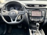Used 2018 Nissan Rogue SL w/ Premium Package image 2