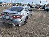 Used 2021 Toyota Camry SE image 2