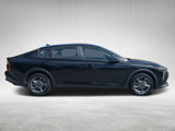 New 2025 Kia K4 LXS image 2