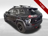 Used 2019 Jeep Cherokee Trailhawk image 4