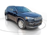 Used 2022 Jeep Compass Latitude image 2