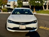 Used 2015 Chrysler 200 Limited w/ Convenience Group image 2