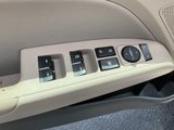 Used 2017 Hyundai Elantra SE image 5