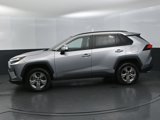 Used 2022 Toyota RAV4 XLE image 2