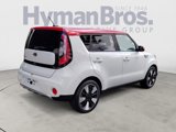 Used 2018 Kia Soul + image 3