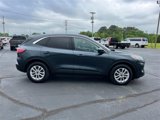 Used 2022 Ford Escape SE w/ Cold Weather Package image 2