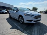 Used 2018 Ford Fusion SE w/ Fusion SE Technology Package image 4