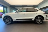 Certified 2025 Porsche Macan image 2