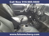 Used 2015 Jeep Wrangler Unlimited Rubicon image 3